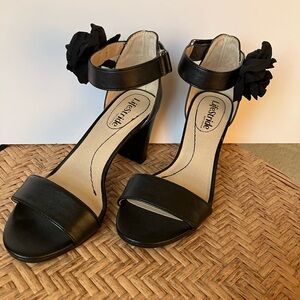 Life Stride Black Floral Heeled Sandals